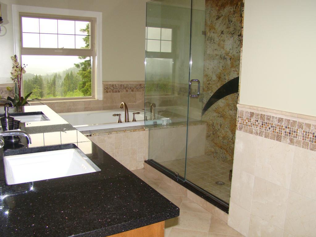 Malahat View Guesthouse Phòng bức ảnh
